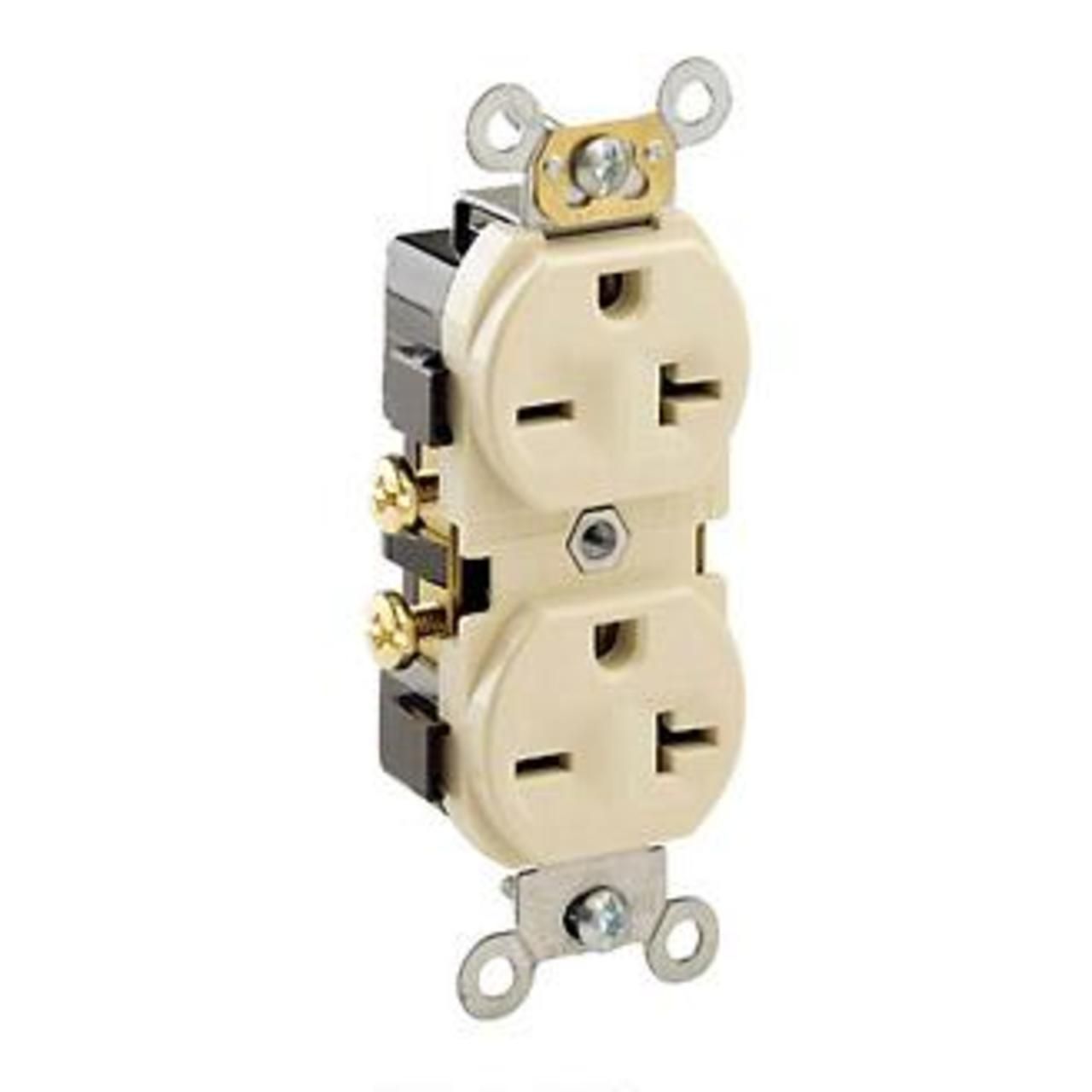 Straight Blade Duplex Receptacle 15 Amp 250V (826V)