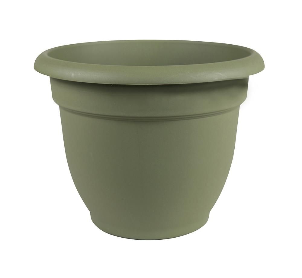 Thyme Green Resin Ariana Planter 10in