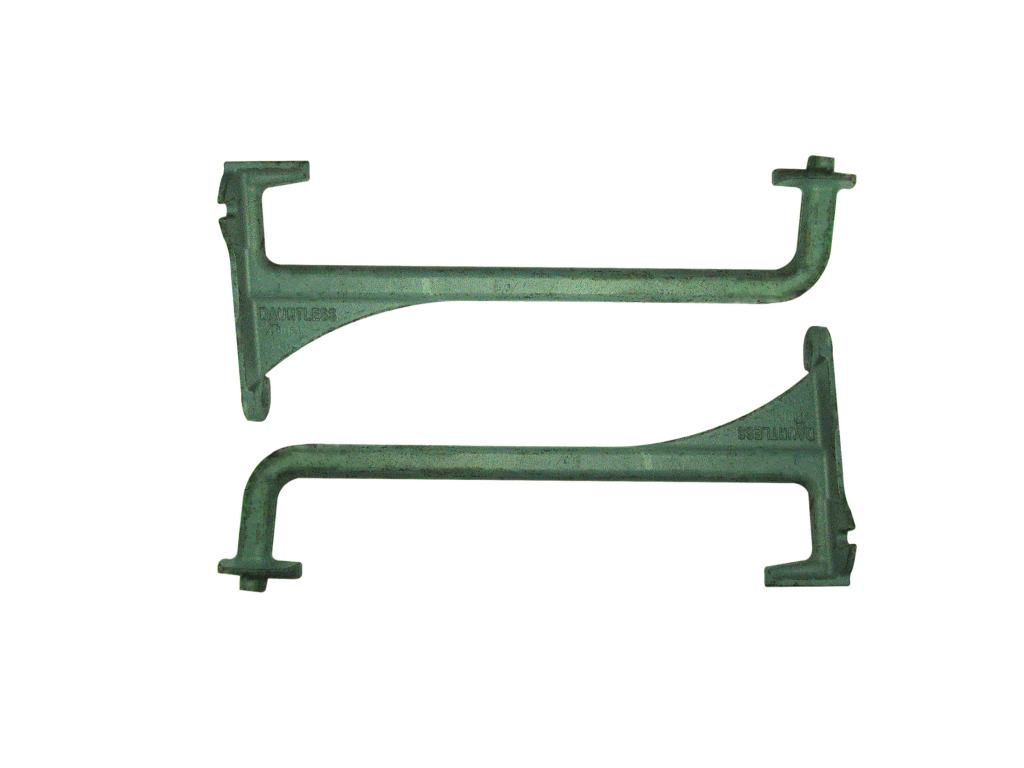 Bracket Basin C.I. MIS002 (pair)